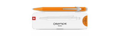 Bolígrafo Caran d'Ache 849 POPLINE naranja fluorescente con soporte